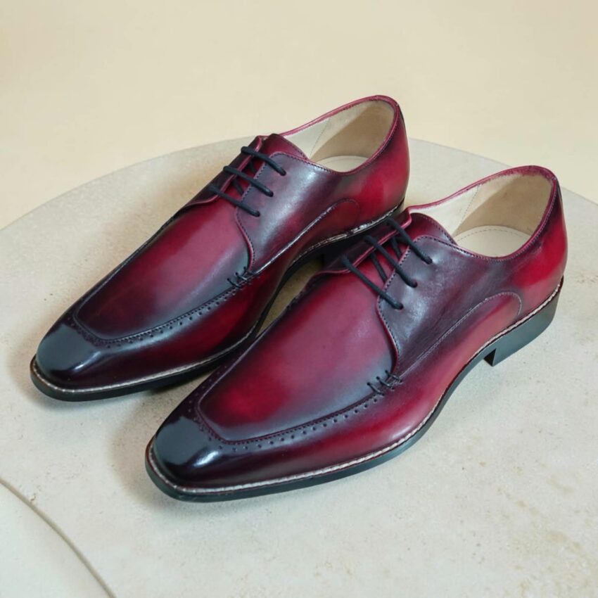 Burgundy Two-Tone apron Derby leather shoes for men